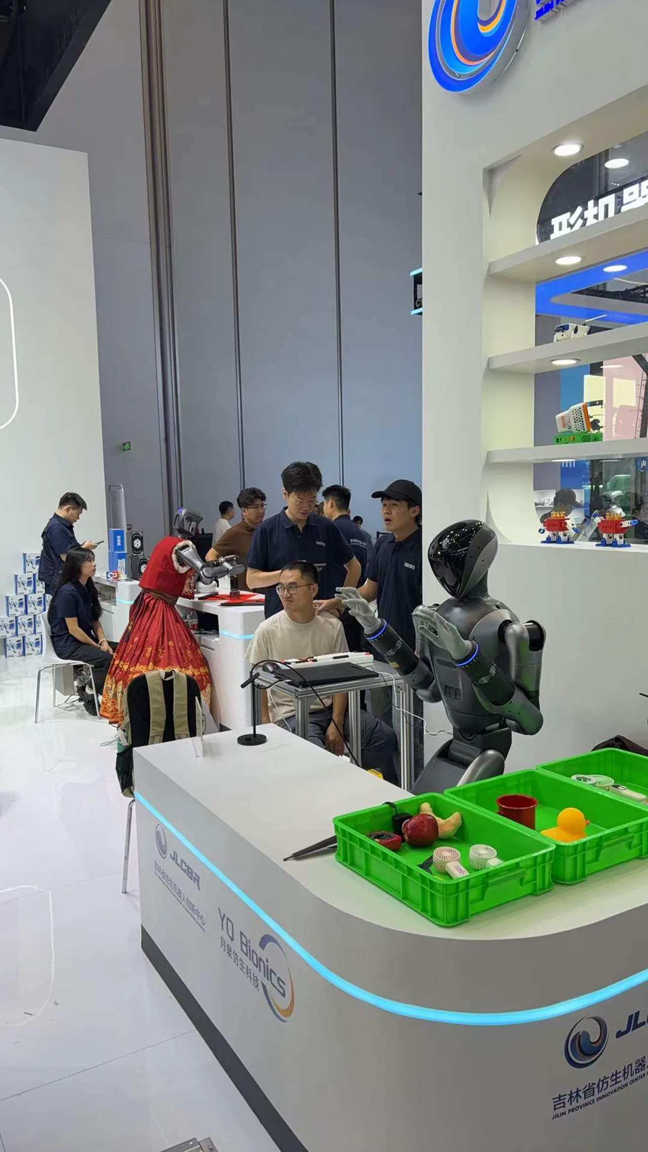 吉林人工智能实验室 · 机器人分拣