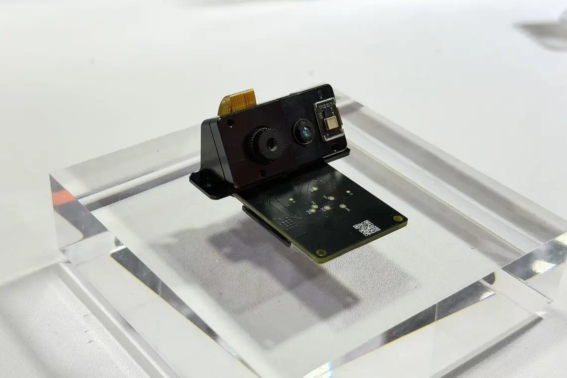 晶眸系列 纯固态全晰高精度3D空间解析模组